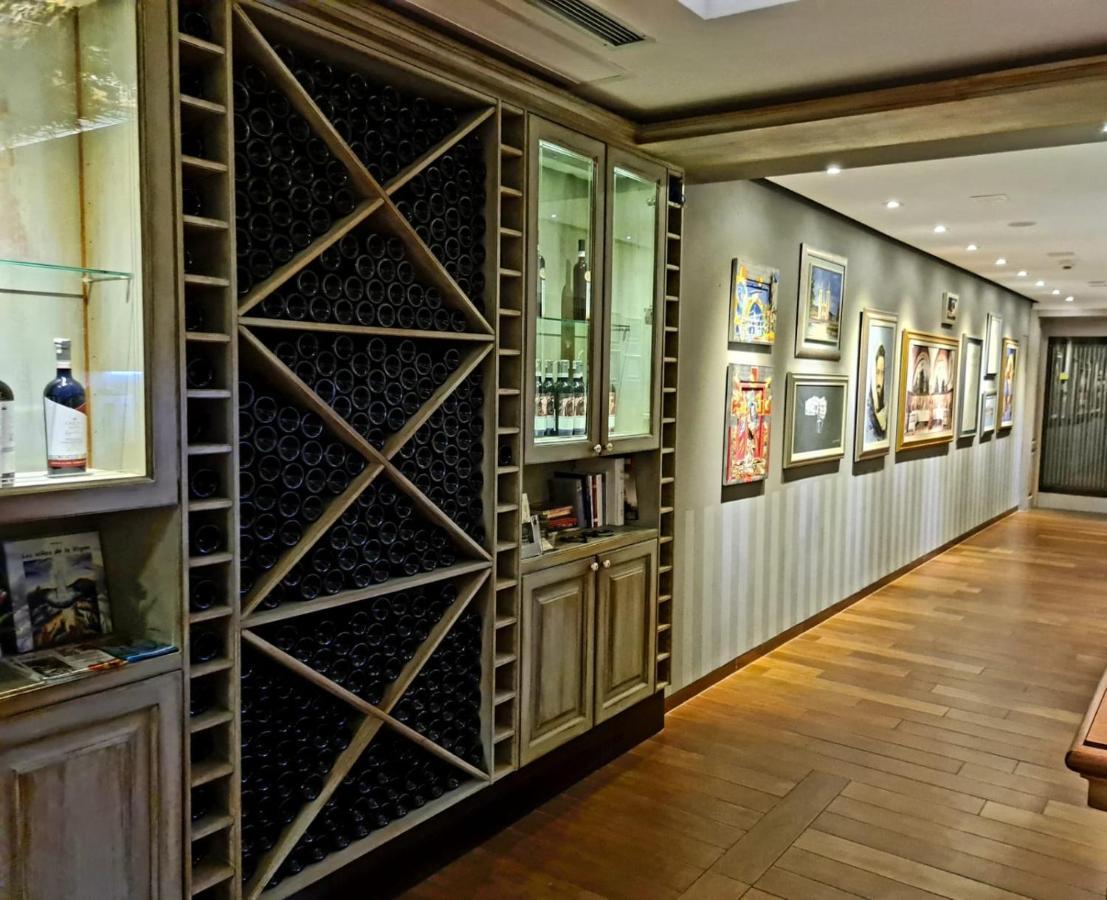 Wine Hotel Cesarica Međugorje Eksteriør bilde